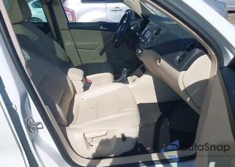 2015 Volkswagen Tiguan Sel z USA, uszkodzony, nr VIN WVGAV7AX5FW602596